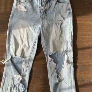 Ripped Pacsun mom jeans size 25
